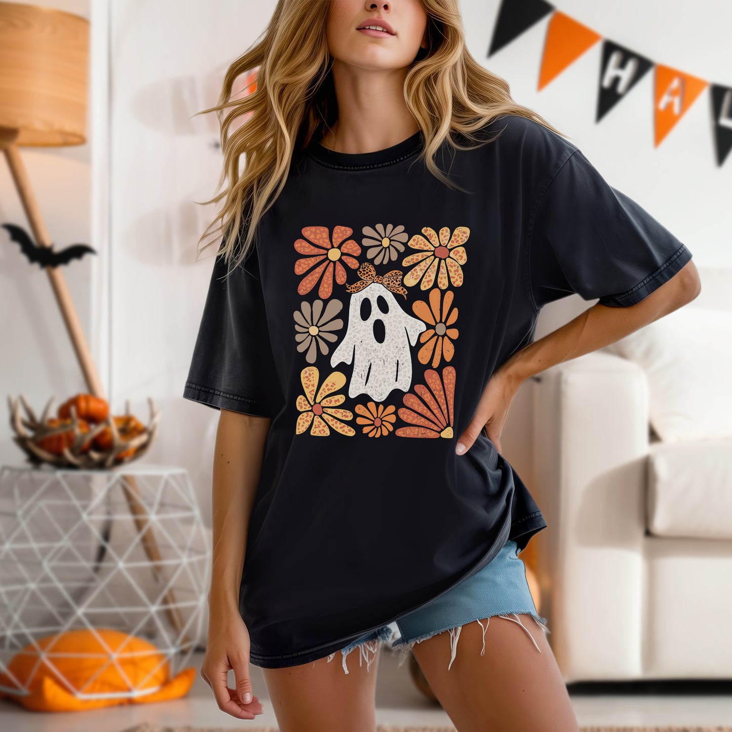 Retro Floral Ghost Leopard Bow Halloween T-Shirt Vintage Autumn Boho Spooky Cute Fall Tee