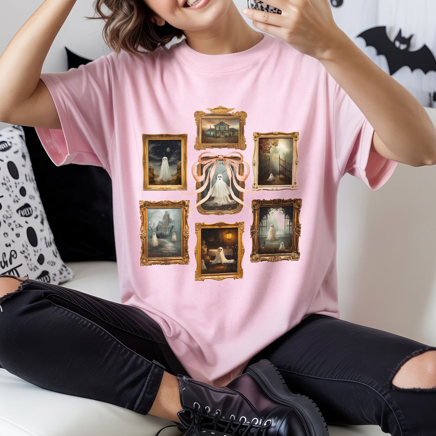 Vintage Ghost Gallery Museum Halloween T-Shirt Artistic Spooky Portrait Collection Aesthetic Tee