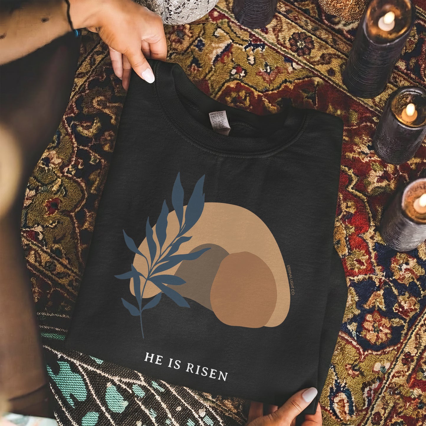 [COMFORT T-SHIRT] Minimalist Easter Resurrection – He is Risen