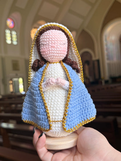 🔥 LIMITED TIME OFFER - Handmade Crochet Virgin Mary Figurine with Wooden Base