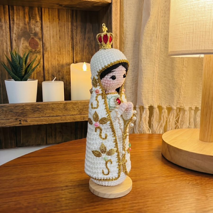 Handmade Crochet Virgin Mary Statue with Crown & Sacred Heart of Jesus Statue(include Wooden Base)