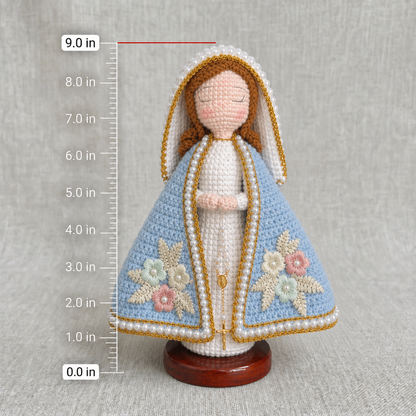 🔥 LIMITED TIME OFFER - Handmade Crochet Virgin Mary Figurine with Wooden Base