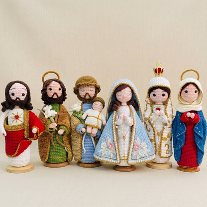 🔥 LIMITED TIME OFFER - Catholic Figurines Crochet Collection – Handmade 9 Inch Wooden Base