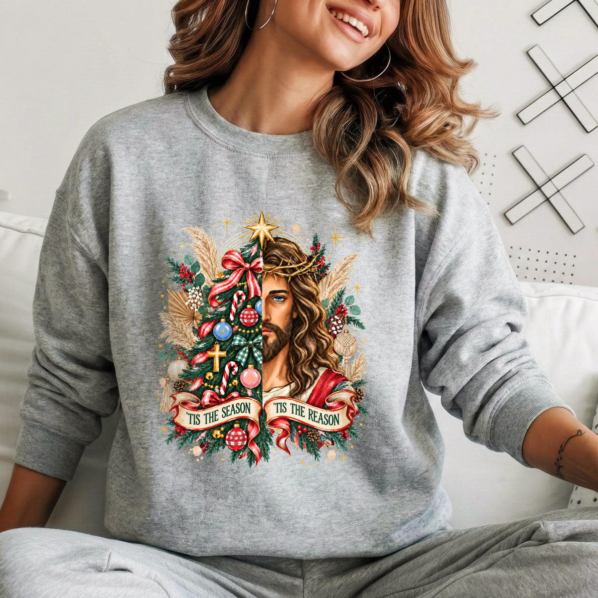 Jesus Is The Reason For The Season – Vintage Nativity Scene Christmas – Unisex T-Shirt / Hoodie / Sweatshirt