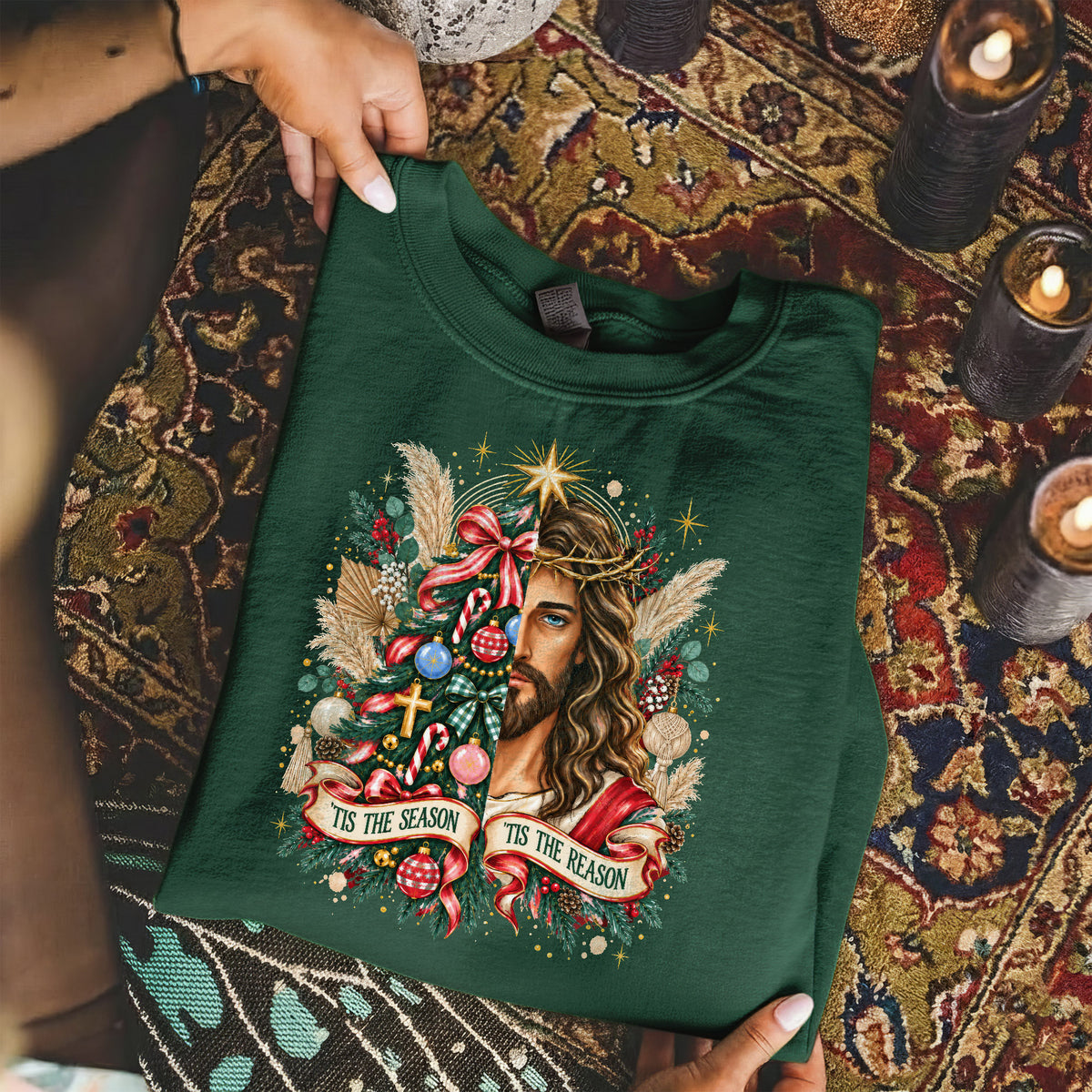 Jesus Is The Reason For The Season – Vintage Nativity Scene Christmas – Unisex T-Shirt / Hoodie / Sweatshirt