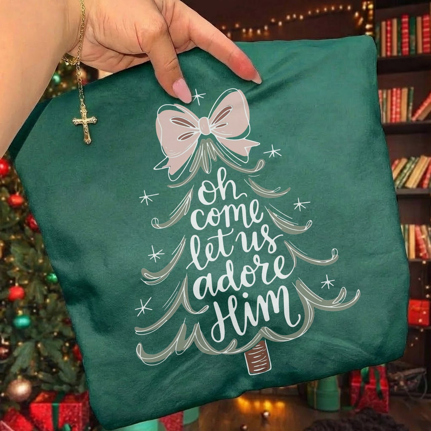Oh Come Let Us Adore Him - Merry Christmas - Unisex Tshirt / Hoodie / Sweatshirt