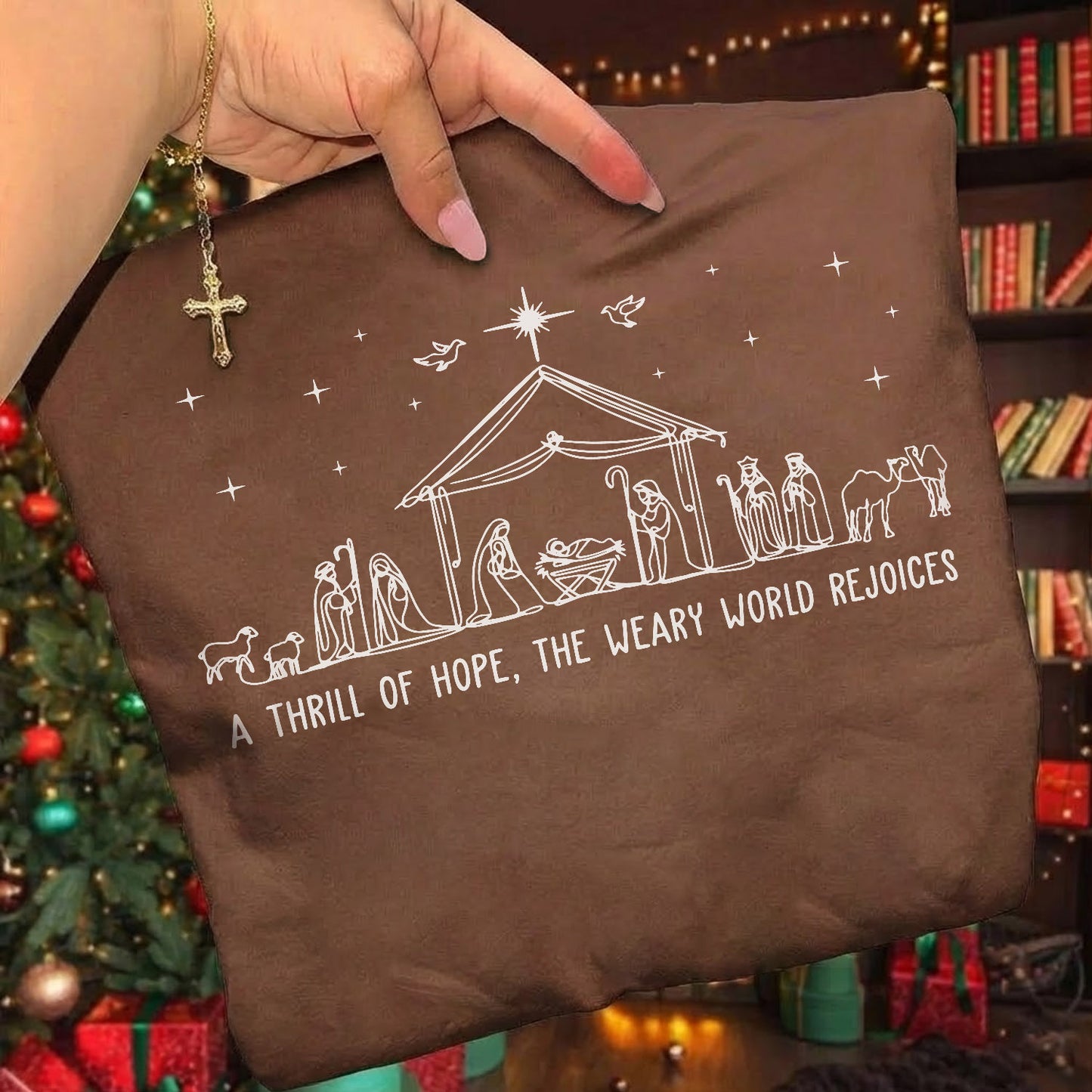 Christian Nativity Scene - Merry Christmas - Unisex Tshirt / Hoodie / Sweatshirt