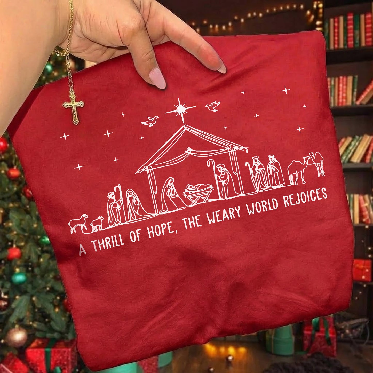 Christian Nativity Scene - Merry Christmas - Unisex Tshirt / Hoodie / Sweatshirt