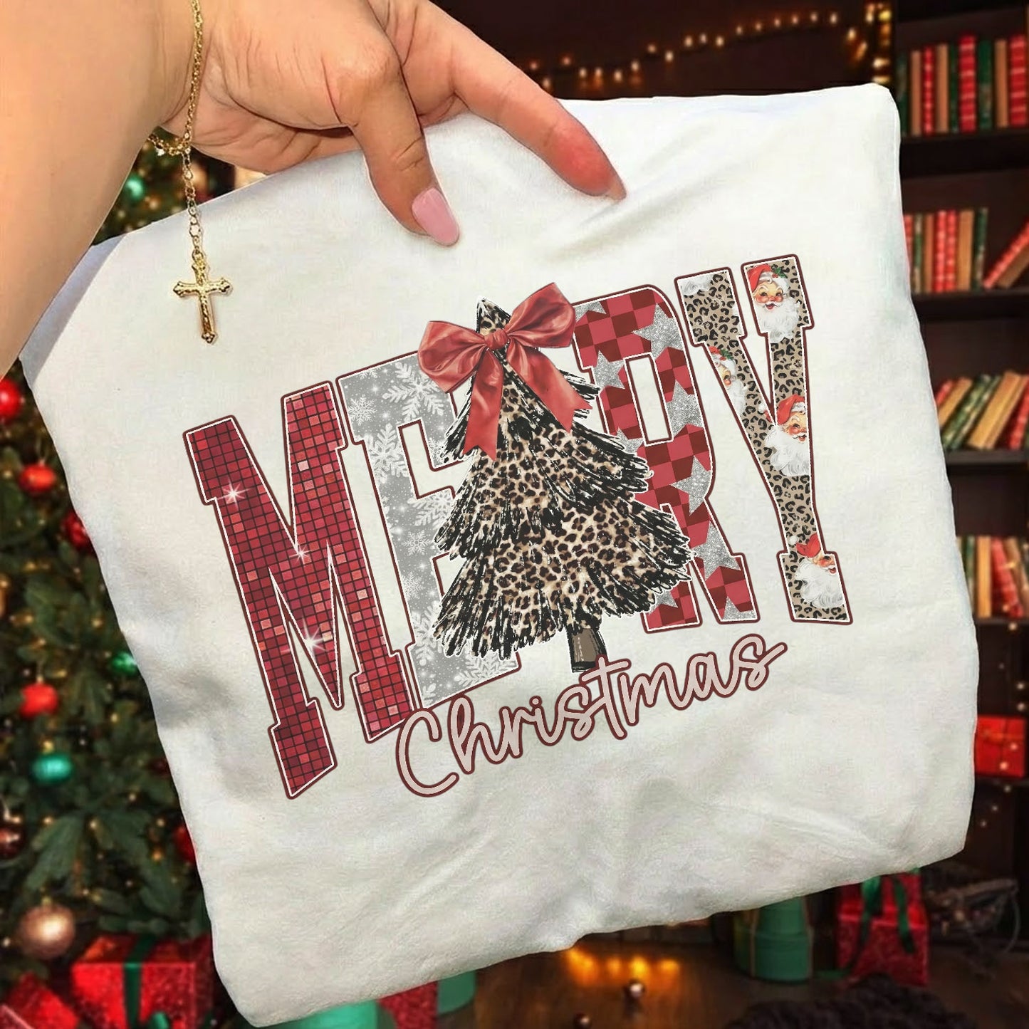 Merry Christmas – Pattern – Unisex Tshirt / Hoodie / Sweatshirt