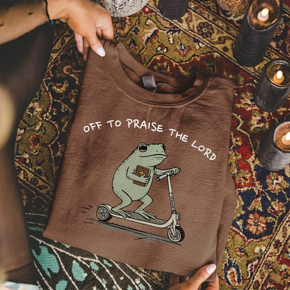 Off to Praise the Lord – Frog Scooter Design - New Year in God – Unisex T-shirt / Hoodie / Sweatshirt