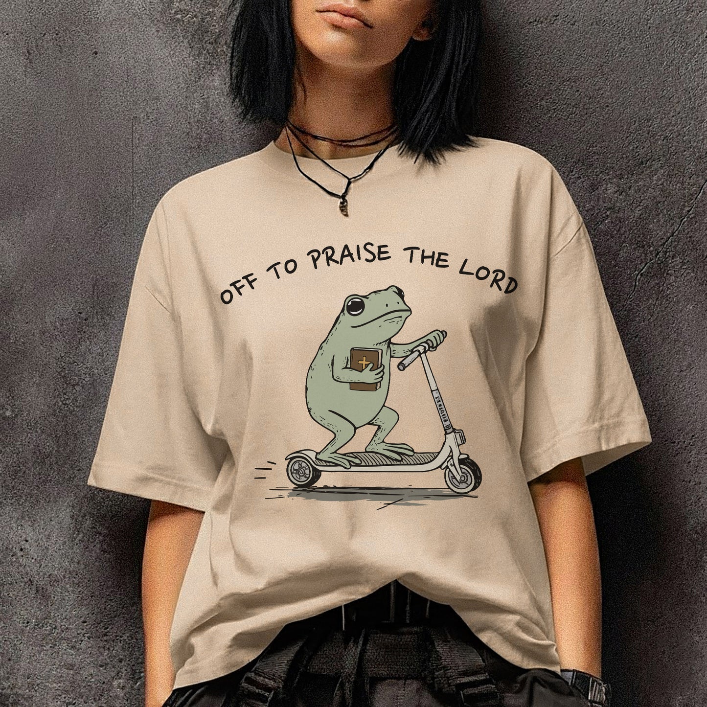 Off to Praise the Lord – Frog Scooter Design - New Year in God – Unisex T-shirt / Hoodie / Sweatshirt