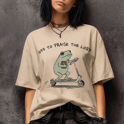 Off to Praise the Lord – Frog Scooter Design - New Year in God – Unisex T-shirt / Hoodie / Sweatshirt
