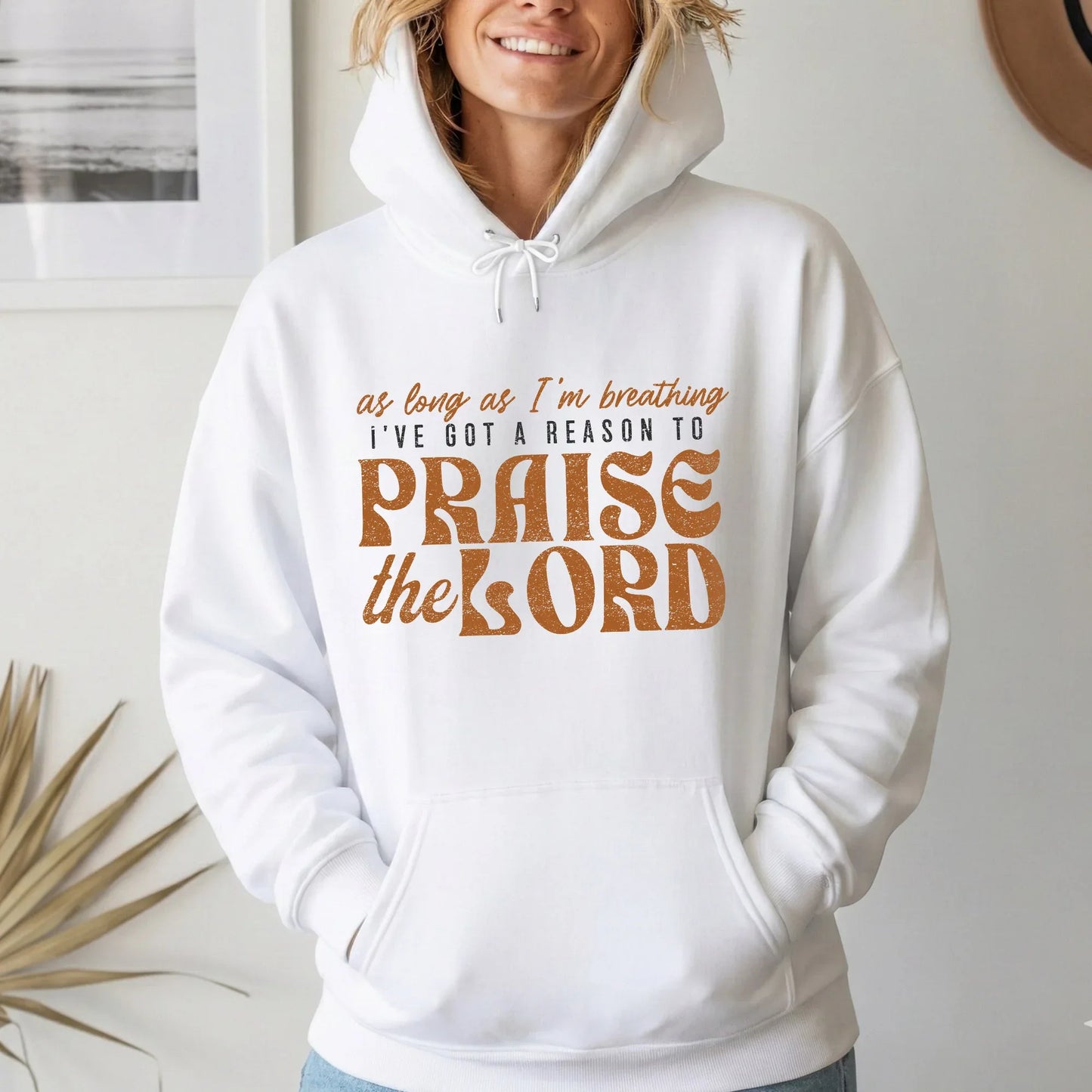 Praise The Lord Retro Typography Design - Minimalist Faith - Unisex Tshirt / Hoodie / Sweatshirt - Faith Guided Life