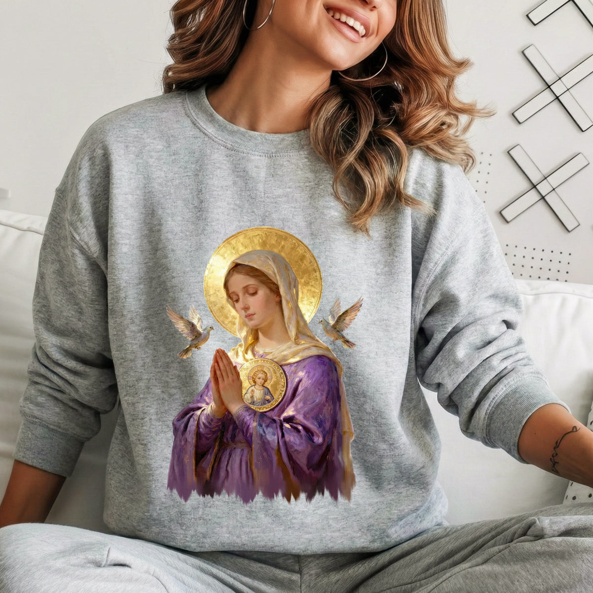 Virgin Mary Prayerful Peaceful – Unisex Tshirt / Hoodie / Sweatshirt