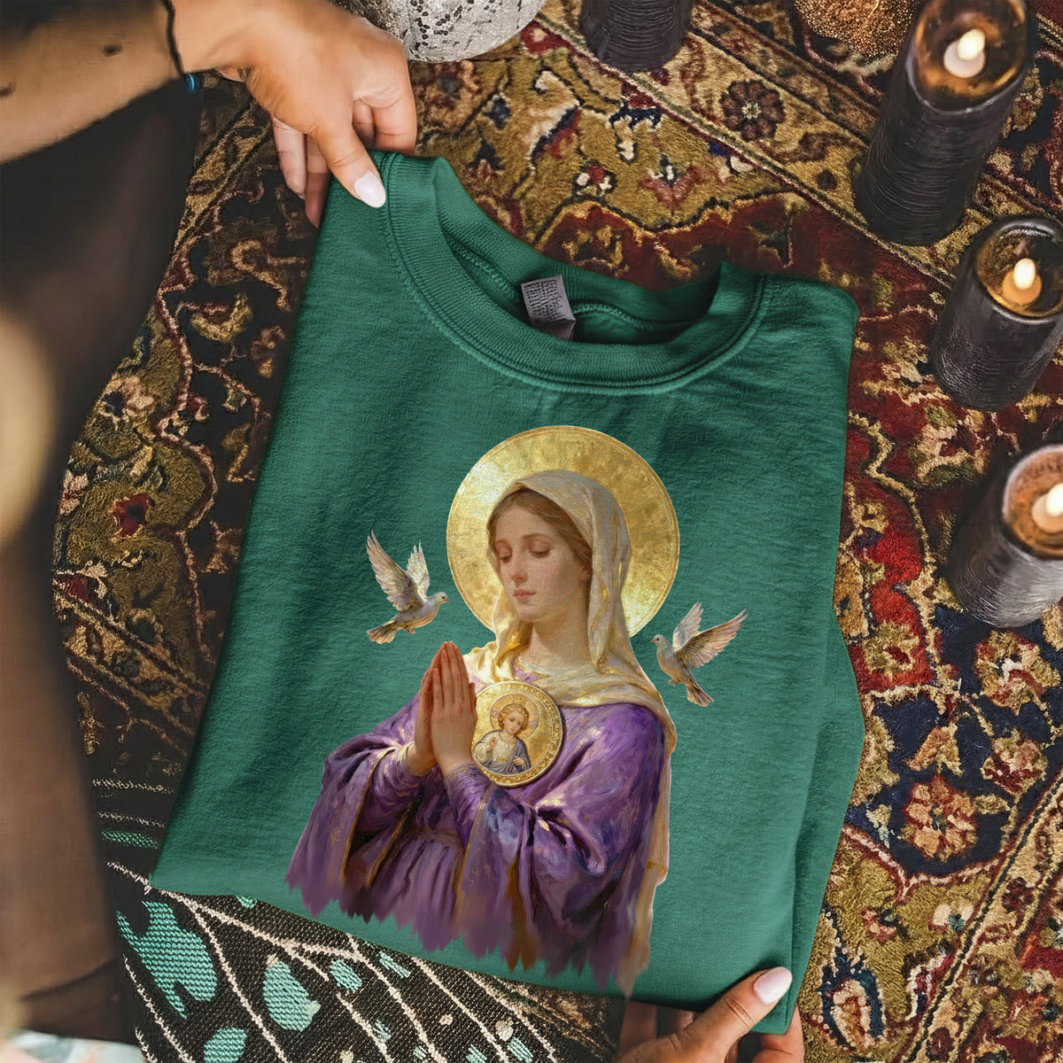 Virgin Mary Prayerful Peaceful – Unisex Tshirt / Hoodie / Sweatshirt
