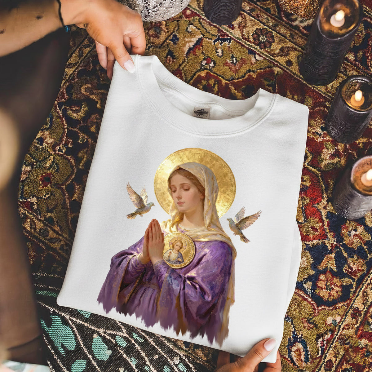 Virgin Mary Prayerful Peaceful – Unisex Tshirt / Hoodie / Sweatshirt
