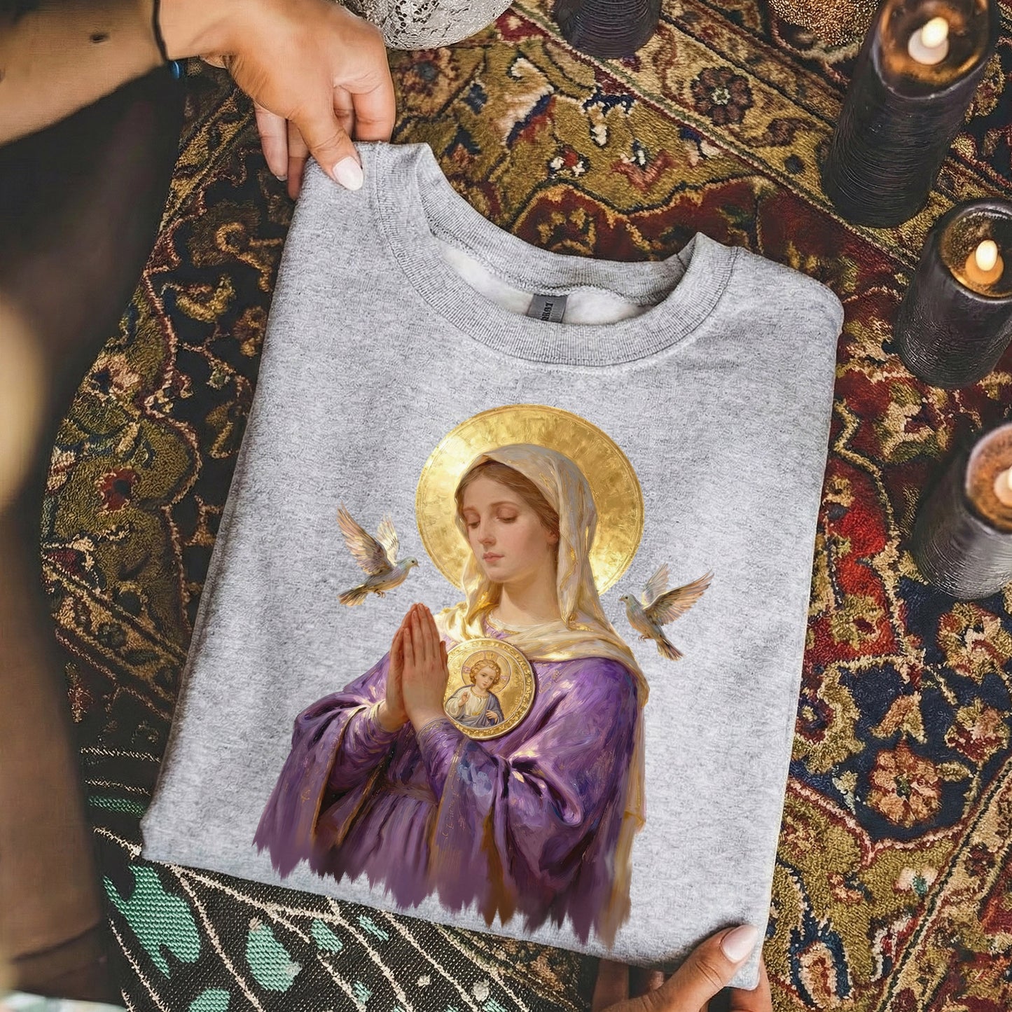 Virgin Mary Prayerful Peaceful – Unisex Tshirt / Hoodie / Sweatshirt