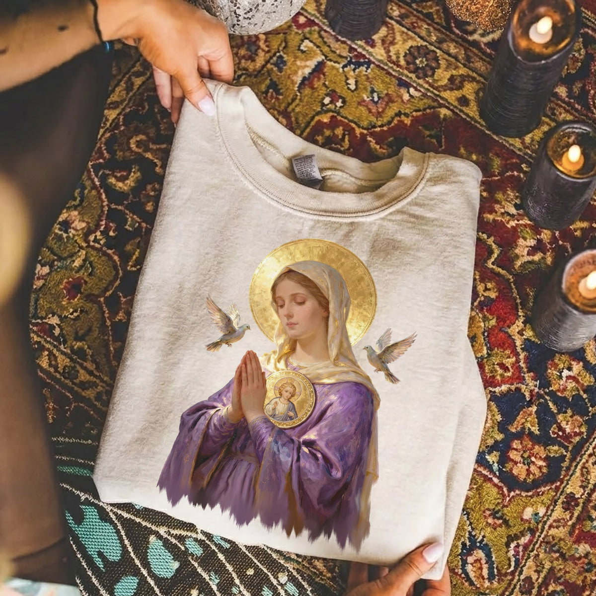 Virgin Mary Prayerful Peaceful – Unisex Tshirt / Hoodie / Sweatshirt