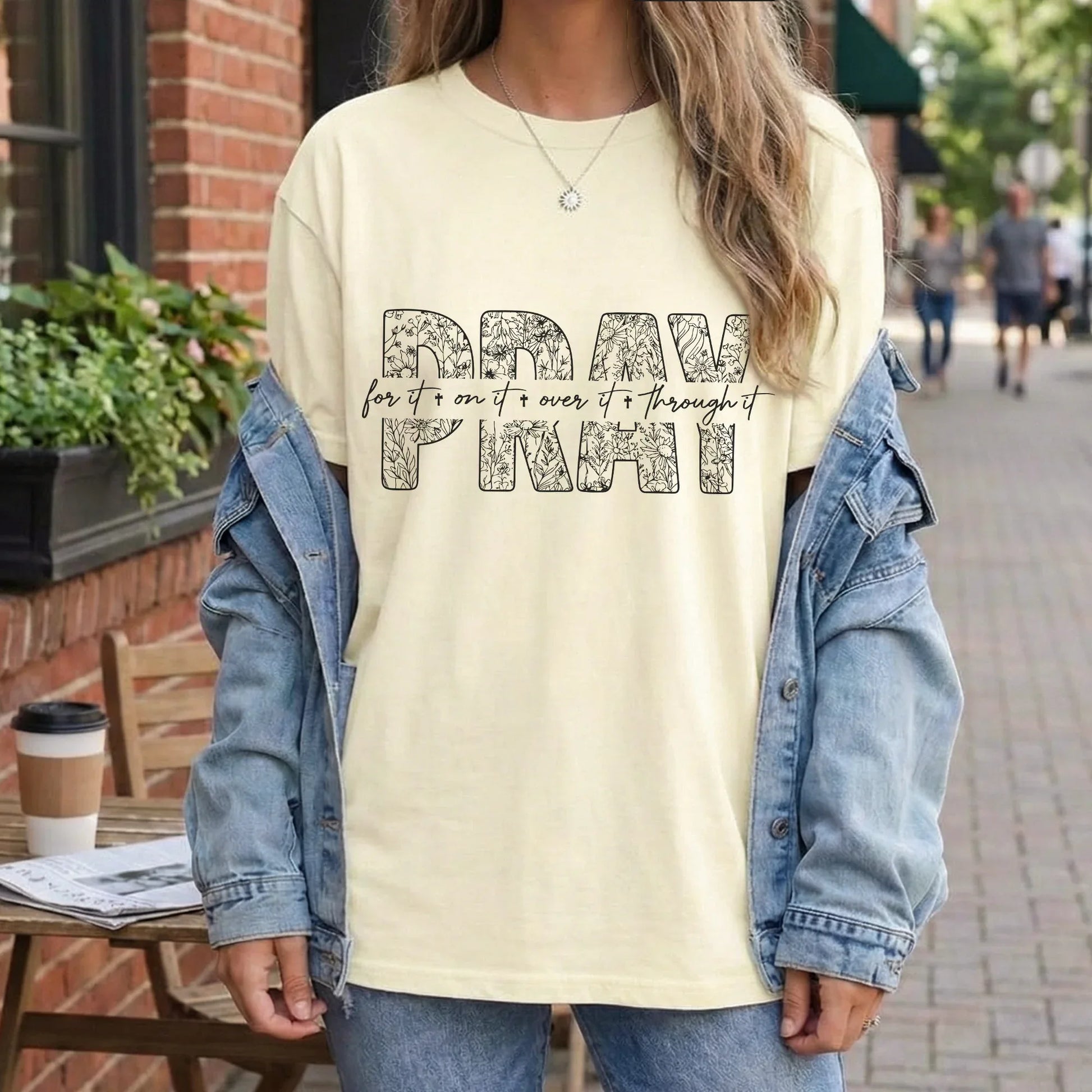 [COMFORT T-SHIRT] Pray Over It – Faith Floral - Faith Guided Life