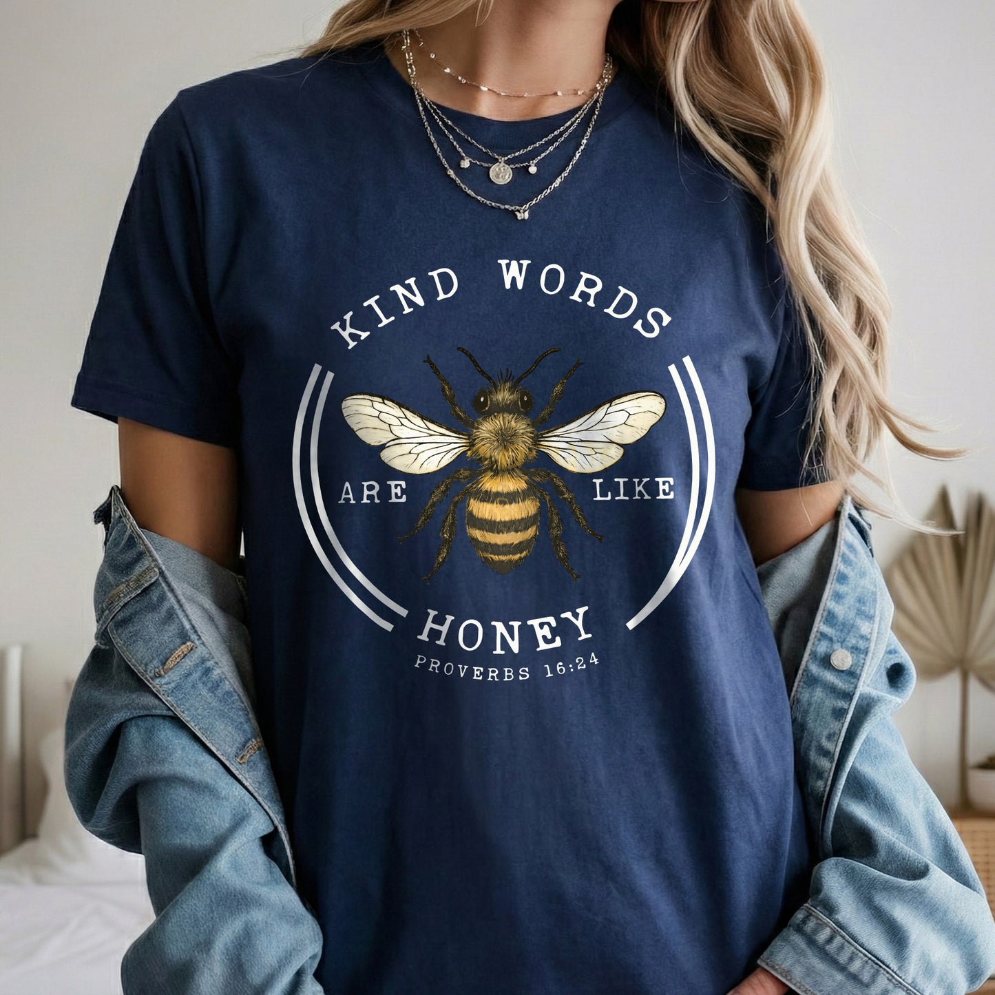 Christian Bee Circle Graphic – Wild Animals – Unisex Tshirt / Hoodie / Sweatshirt