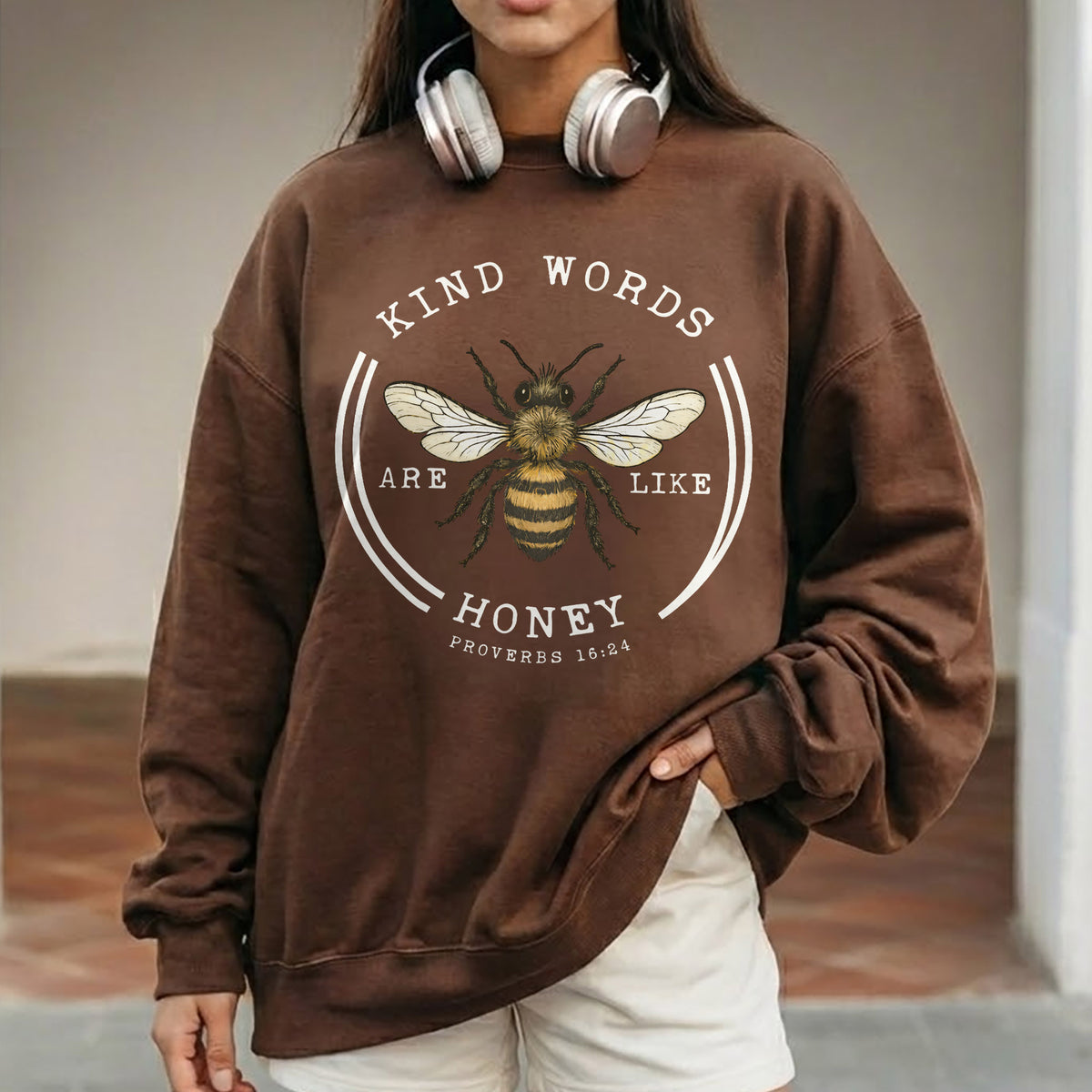 Christian Bee Circle Graphic – Wild Animals – Unisex Tshirt / Hoodie / Sweatshirt