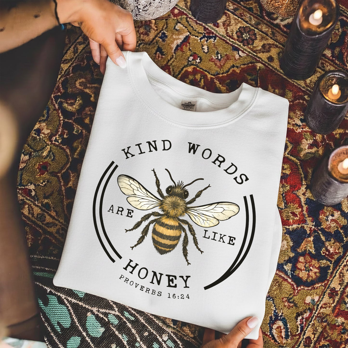 Christian Bee Circle Graphic – Wild Animals – Unisex Tshirt / Hoodie / Sweatshirt