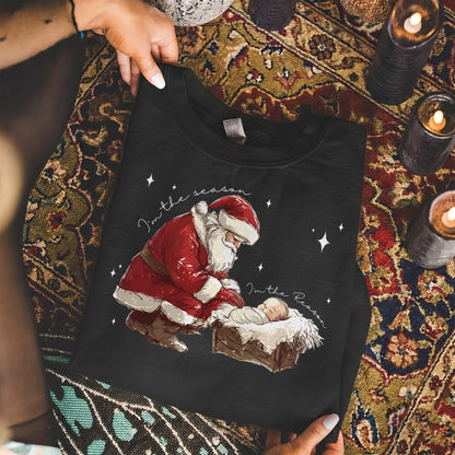 In The Season I’m The Reason Christian Christmas – Unisex Tshirt / Hoodie / Sweatshirt